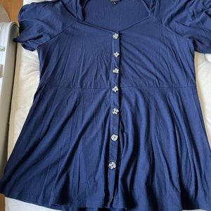 Fit and flare gives ya curves